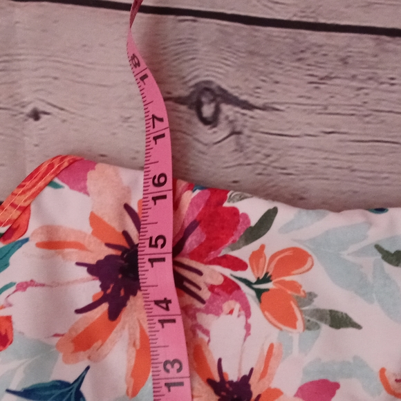 NWT Vibesicily Floral One Piece Bathing Suit, Size 2XL - Picture 4 of 7
